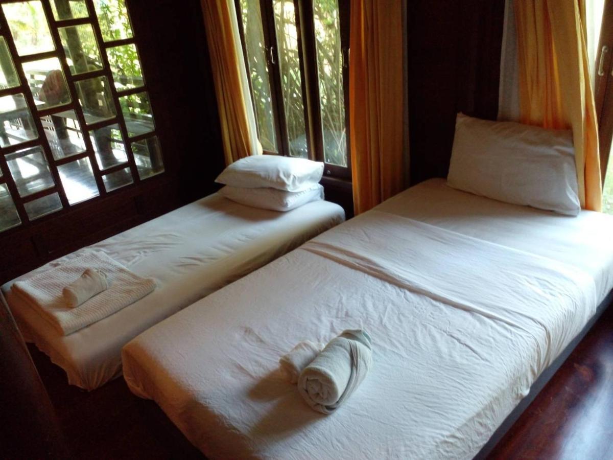 Baansuanleelawadee Resort Amphawa Exterior foto